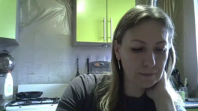 AshleyXHoney online show from 04-17-26, 06:38