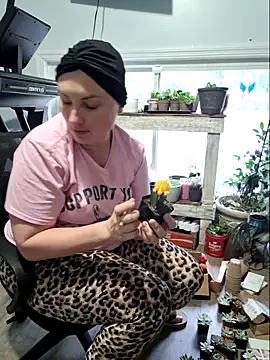 MilfyMrsRobinson online show from 05-11-26, 08:28
