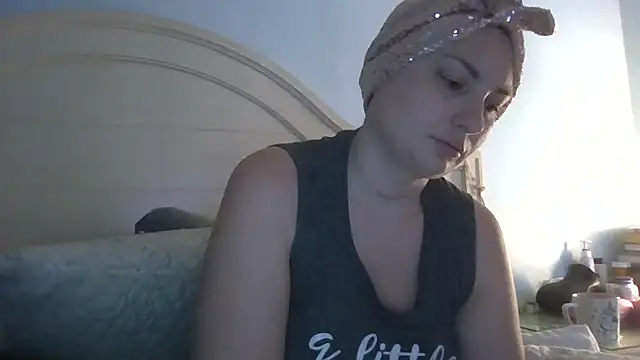 MilfyMrsRobinson online show from 07-15-26, 01:07