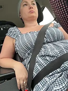 MilfyMrsRobinson online show from 06-30-26, 12:05