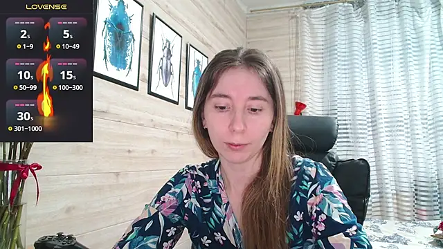 Snapshot of Wowpornoo chatting on 04-15-26, 03:05 Wowpornoo online show from 04-15-26, 03:05