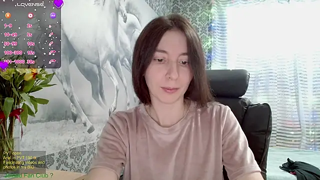 Snapshot of Wowpornoo chatting on 02-16-25, 11:05 Wowpornoo online show from 02-16-25, 11:05