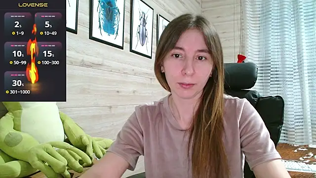 Snapshot of Wowpornoo chatting on 04-03-26, 02:23 Wowpornoo online show from 04-03-26, 02:23