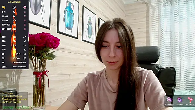 Snapshot of Wowpornoo chatting on 03-13-25, 12:24 Wowpornoo online show from 03-13-25, 12:24