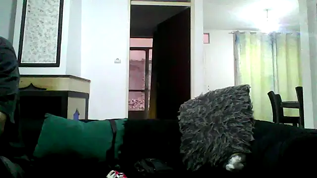 Snapshot of lolitaaaqueen chatting on 03-19-25, 02:35 lolitaaaqueen online show from 03-19-25, 02:35