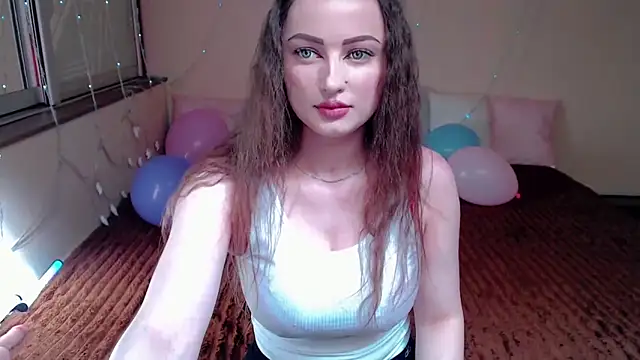 LizaSenri online show from 04-19-26, 07:20