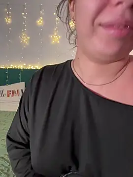 KimArts online show from 11-06-25, 09:08