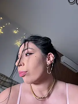 Snapshot of KimArts chatting on 02-21-26, 07:49 KimArts online show from 02-21-26, 07:49