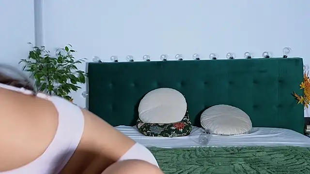 KimArts online show from 09-24-25, 05:52