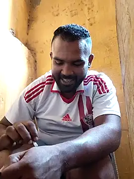 Snapshot of ListedLoin chatting on 10-03-25, 01:23 ListedLoin online show from 10-03-25, 01:23