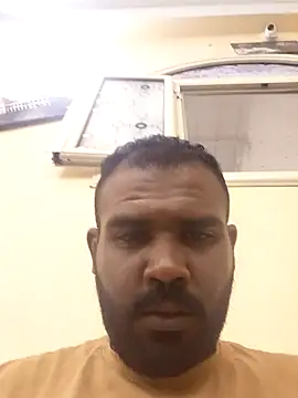 Snapshot of ListedLoin chatting on 10-14-25, 05:57 ListedLoin online show from 10-14-25, 05:57