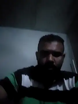 Snapshot of ListedLoin chatting on 10-11-25, 07:48 ListedLoin online show from 10-11-25, 07:48