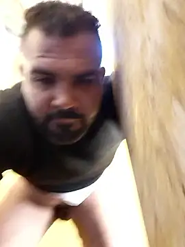 ListedLoin online show from 03-23-26, 06:24