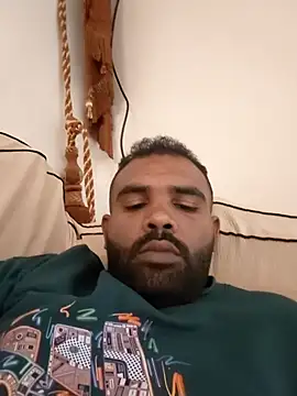 ListedLoin online show from 11-16-25, 10:42