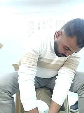 Snapshot of ListedLoin chatting on 03-20-25, 09:26 ListedLoin online show from 03-20-25, 09:26