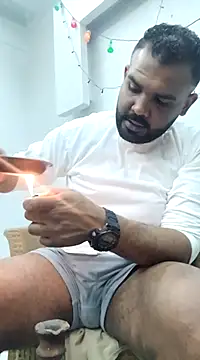 Snapshot of ListedLoin chatting on 03-18-25, 06:50 ListedLoin online show from 03-18-25, 06:50