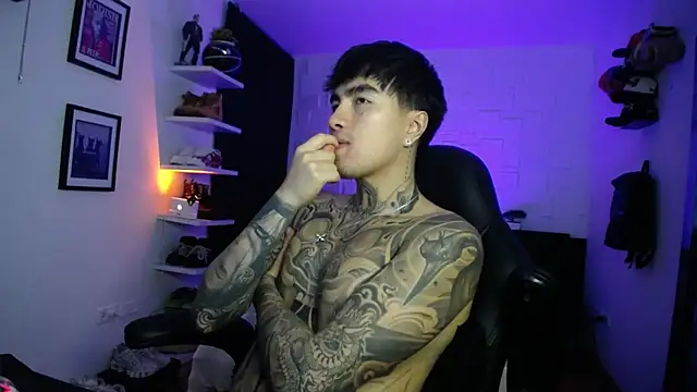 Snapshot of jung_dragon chatting on 03-05-26, 02:30 jung dragon online show from 03-05-26, 02:30