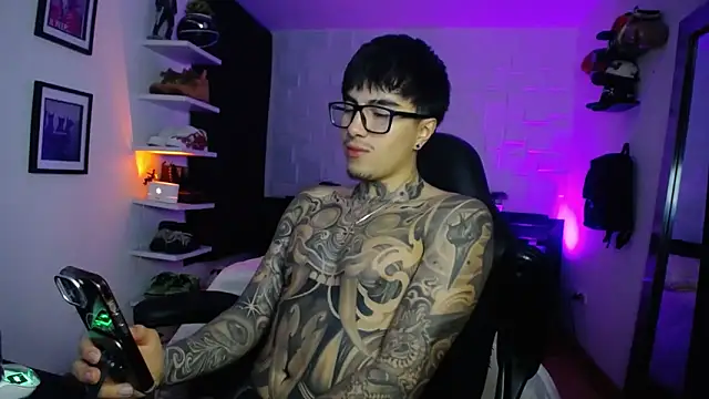 Snapshot of jung_dragon chatting on 02-18-26, 08:44 jung dragon online show from 02-18-26, 08:44