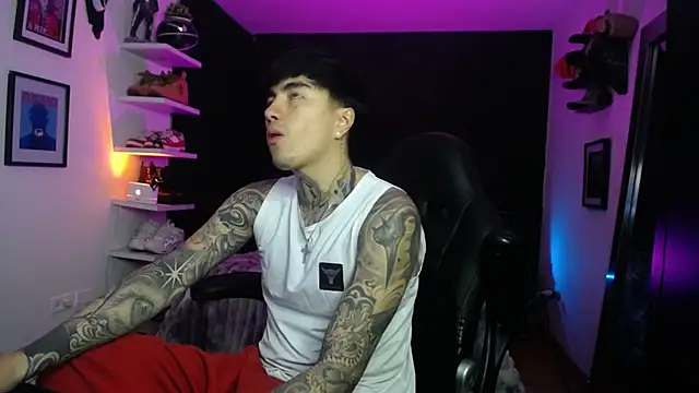 jung dragon online show from 11-18-25, 02:38