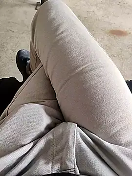 Snapshot of myhot1551 chatting on 02-25-26, 04:56 myhot1551 online show from 02-25-26, 04:56