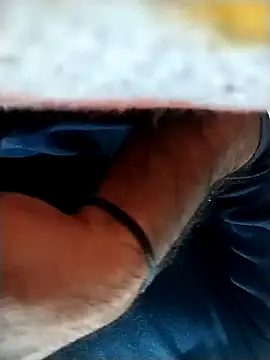 Snapshot of myhot1551 chatting on 01-14-25, 01:15 myhot1551 online show from 01-14-25, 01:15