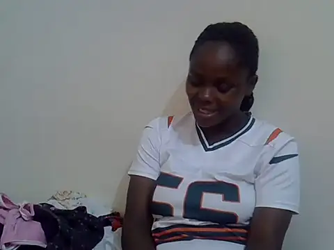 HOT-JAZMINE online show from 06-21-26, 11:38