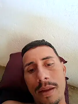 luissilva0071 online show from 05-05-26, 03:26