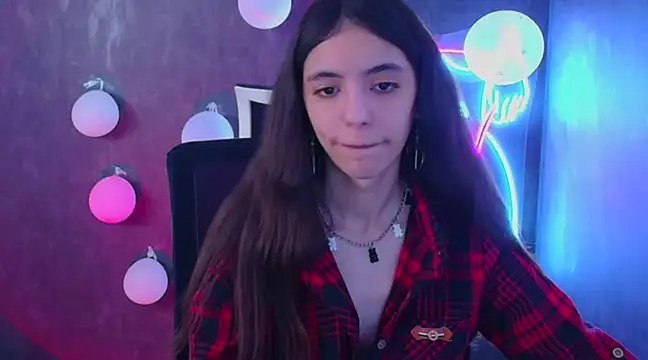 Aishell  online show from 03-08-25, 09:39