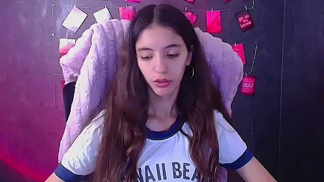 Aishell  online show from 11-10-25, 12:43