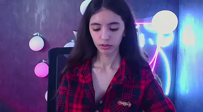 Aishell  online show from 03-02-25, 03:52