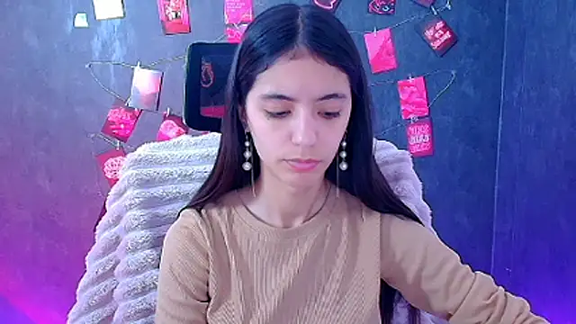 Snapshot of Aishell_ chatting on 06-18-26, 11:48 Aishell online show from 06-18-26, 11:48