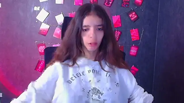 Aishell  online show from 11-26-25, 06:02