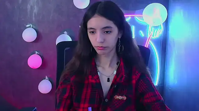 Aishell  online show from 03-08-25, 06:32