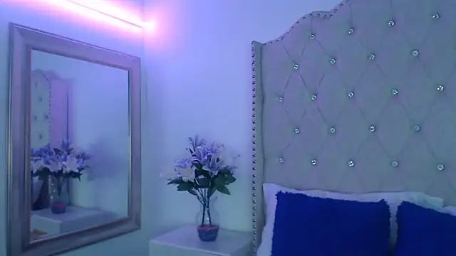 Abril Squirt online show from 05-20-26, 10:29