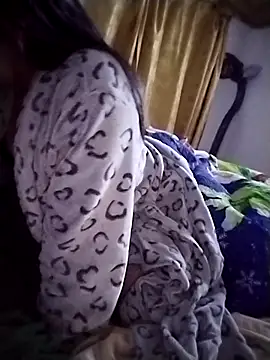 Snapshot of ToysSex_1 chatting on 12-14-25, 02:18 ToysSex 1 online show from 12-14-25, 02:18