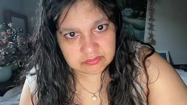 MelanieFawker online show from 10-09-25, 01:06