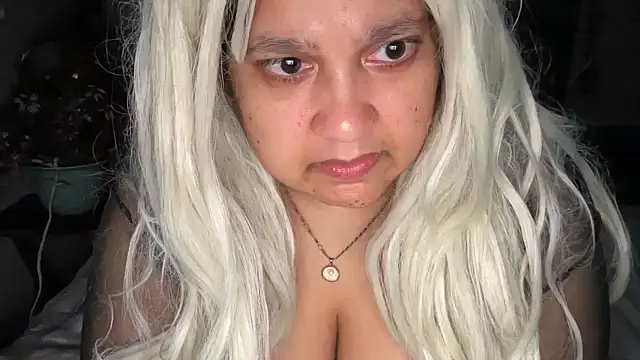 MelanieFawker online show from 09-20-25, 12:10