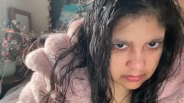 MelanieFawker online show from 10-04-25, 02:29