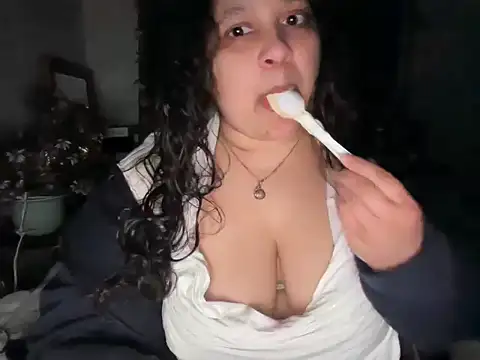 MelanieFawker online show from 12-21-25, 01:08