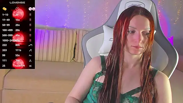 Snapshot of FlamyGold chatting on 05-05-26, 01:41 FlamyGold online show from 05-05-26, 01:41