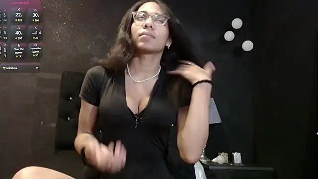 EmilyGomezLS online show from 03-22-25, 11:42