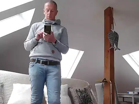 Snapshot of maxmueller321 chatting on 02-01-26, 09:07 maxmueller321 online show from 02-01-26, 09:07