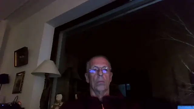 Snapshot of maxmueller321 chatting on 12-02-24, 08:06 maxmueller321 online show from 12-02-24, 08:06