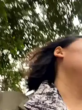 Snapshot of Eliza-E chatting on 02-26-26, 01:16 Eliza-E online show from 02-26-26, 01:16