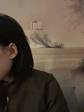 Snapshot of Eliza-E chatting on 01-31-26, 11:25 Eliza-E online show from 01-31-26, 11:25