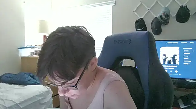 KaliSnow199623 online show from 01-04-25, 10:24