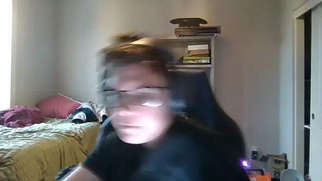 KaliSnow199623 online show from 01-06-26, 11:09