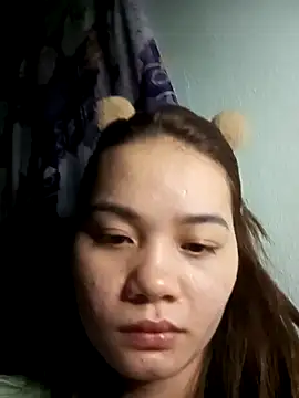 Ngoc-Trinh online show from 01-18-25, 05:48