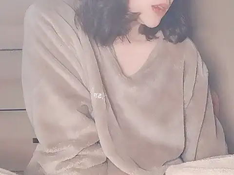 Pink cream online show from 03-07-25, 04:33