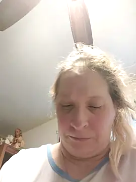 Icedcoffee2024 online show from 03-22-25, 12:35